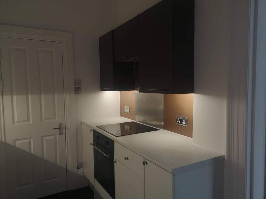 Elegant Studio In Central Hove - 5 Min Walk To Beach - 10 Min To Брайтонн Экстерьер фото